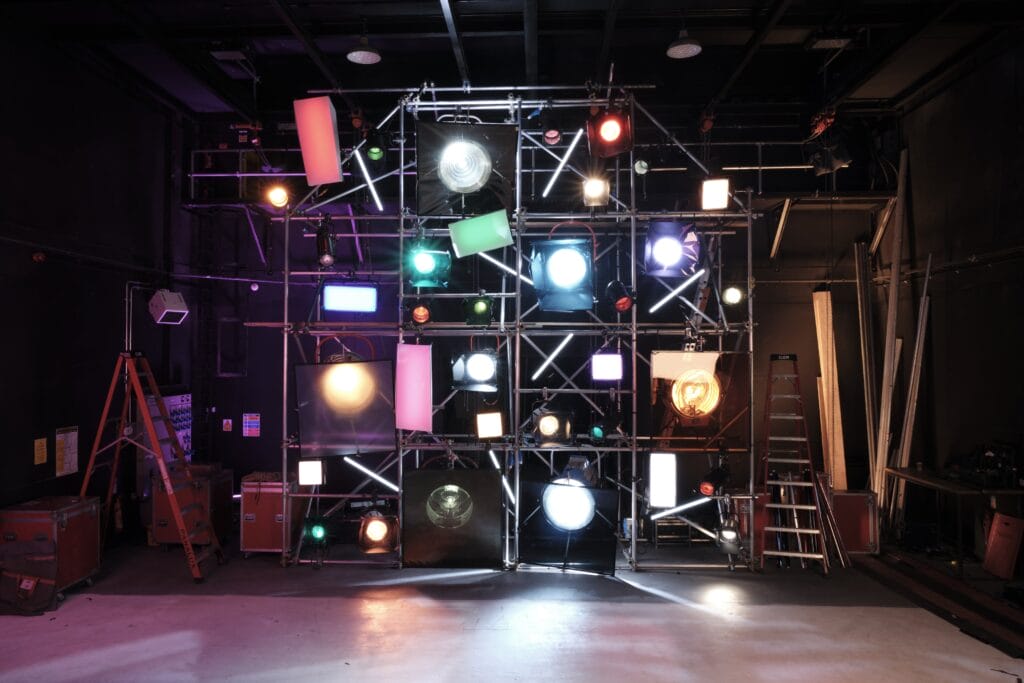 LEE Filters Master of Light Sculpture